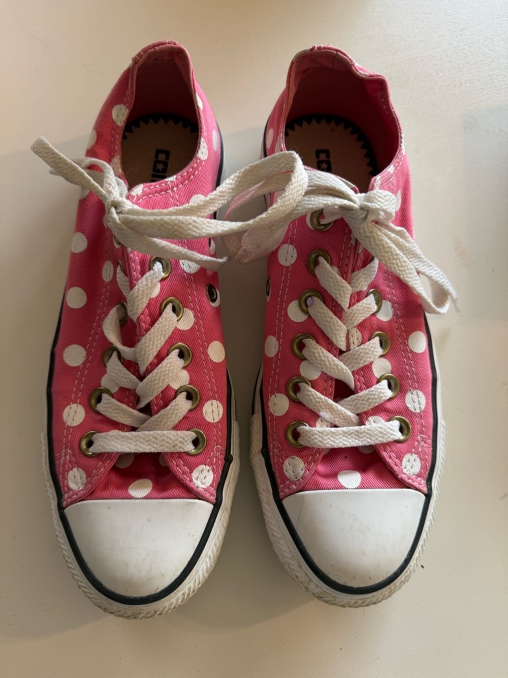 Size 8 Converse Pink Polka Dot Women’s Sneakers with White Laces